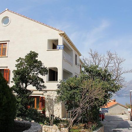 Apartments Zrnic Cavtat Exteriör bild